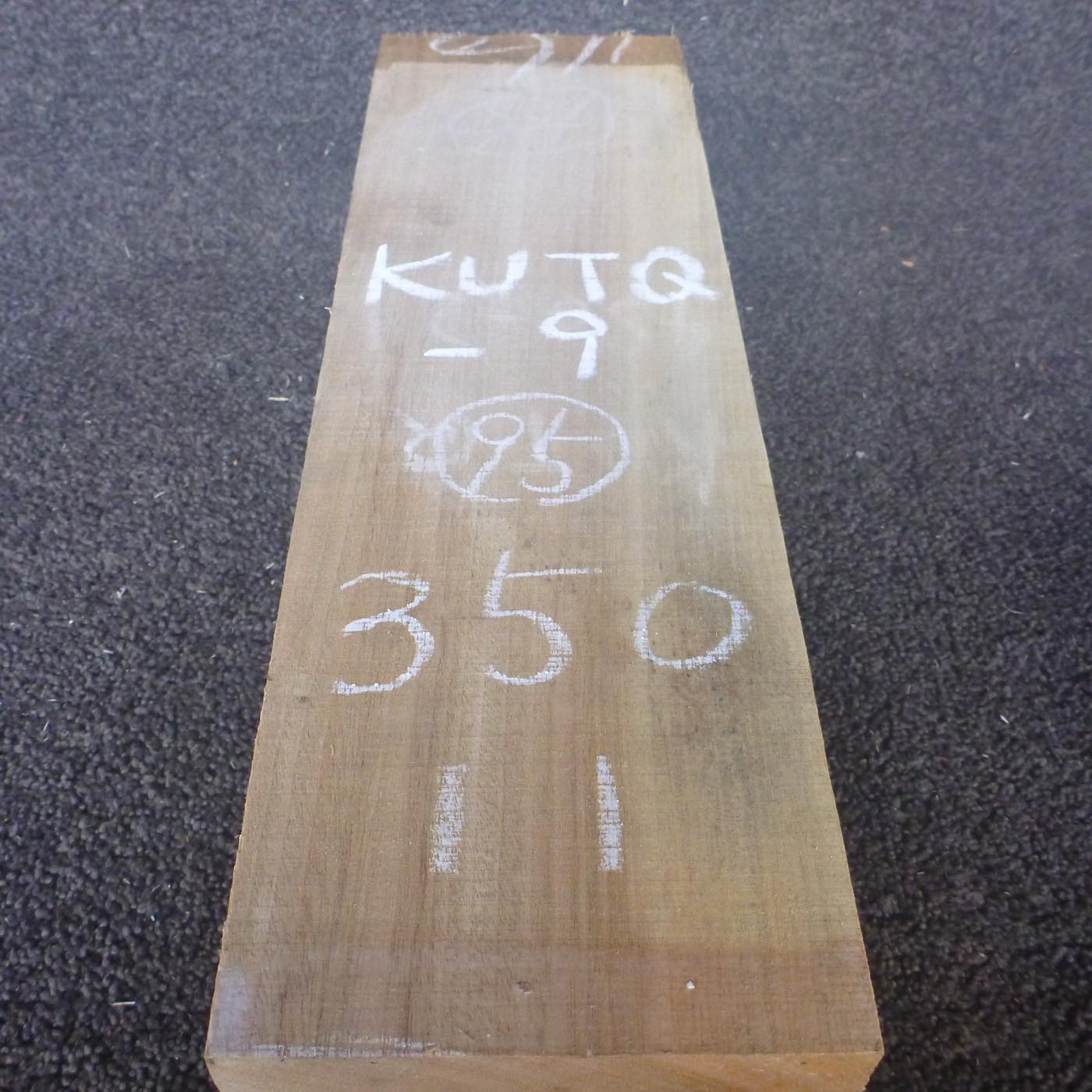 彫刻材 楠 柾目盤 ラフ材 L350×T95×W110mm KUTQ-9